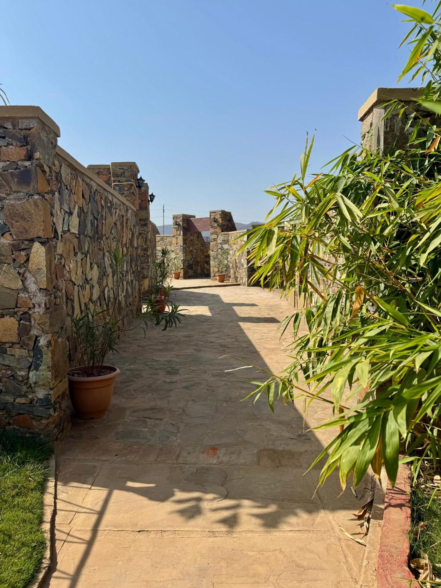Meladin Sariska Villa Tehla Kültér fotó